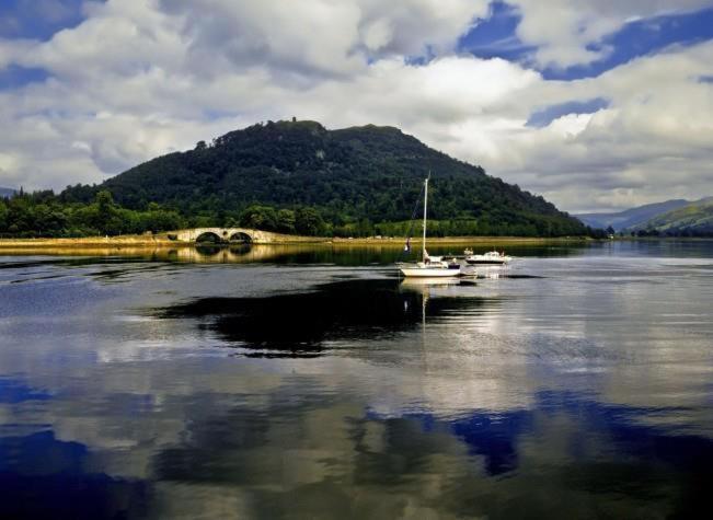 Quirky Lochside Home Inveraray Exterior photo